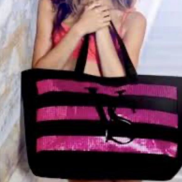 NWOT Victoria's Secret Sequined Tote Weekender Bag Large - Picture 5 of 6